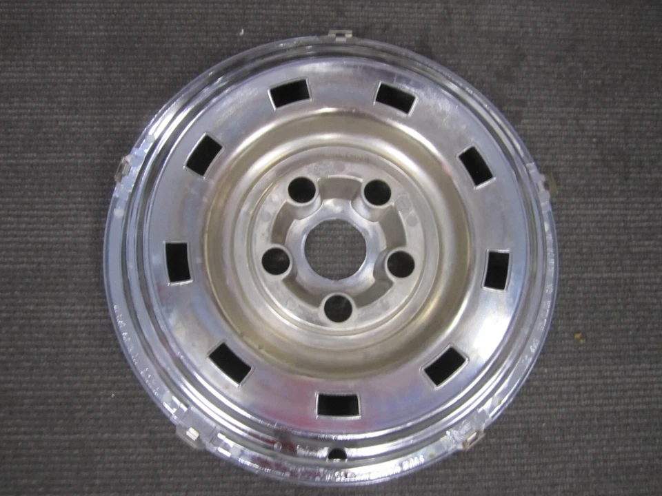 Jeep Cherokee Comanche Wrangler 1984-2002 15" cubierta de rueda IMP-31X 196-15 - uno/1 Foto 3 de 4