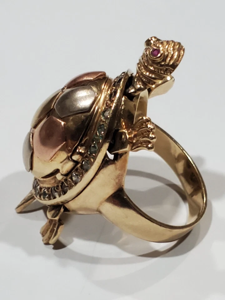 10K Solid Yellow Gold Ruby Turtle Articulated Statement Ring Sz 7.0 - Image 4 of 4