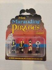 Mini Marauding Pirates