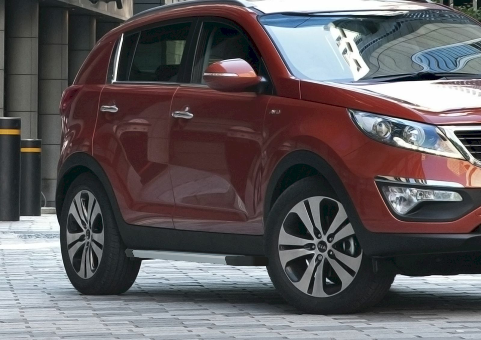 Marche pieds Kia Sportage 2010-2015 RIVAL Basic en aluminium noir