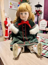 Vintage Betty Jane Carter Bette Ball 24” Victorian Musical Porcelain Doll/stand