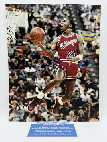 Michael Jordan Signed Chicago Bulls 'Rookie Dunk' 8x10 Photo AD COA NBA HOF