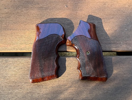Fuzzy Farrant S&W N Frame Square Butt Stock Grips Smith Wesson Vintage Combat
