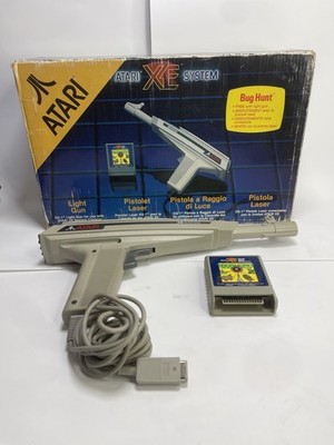 ATARI Lightgun  XE System (Bug Hunt)