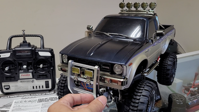 Tamiya 1/10 R/C Toyota Hilux Pick Up Truck+ Futaba + MFC-02 LED