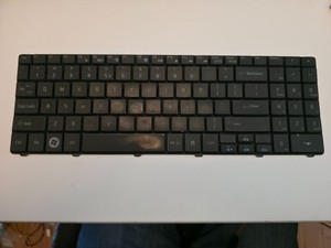 Genuine Acer Aspire 5516 5517 5532 5534 5732 E525 E625 Keyboard PK1306R1A32