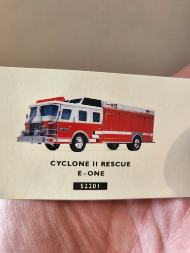 Corgi Classics Cyclone Il Rescue E-ONE - Picture 5 of 9