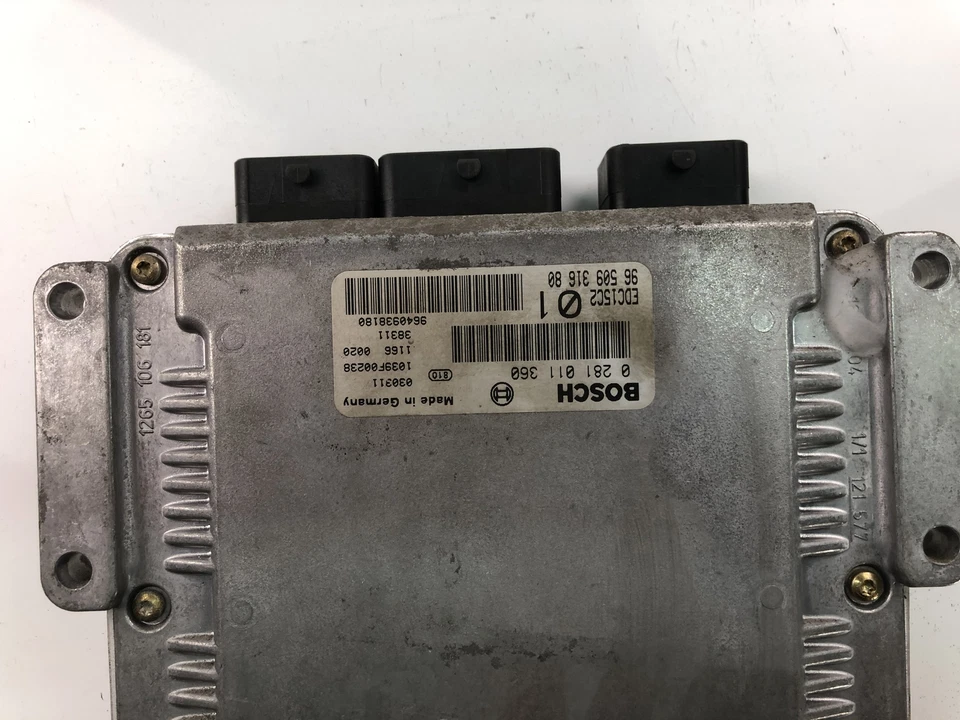 Centralina motore PEUGEOT 406 8B 9650931680 0281011360 ECU 2003 15063459 - Immagine 4 di 4