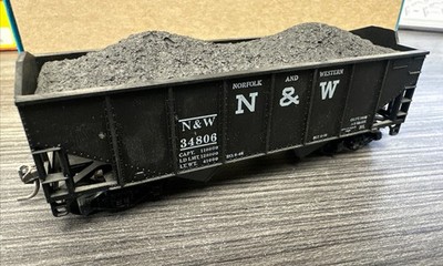 HO Scale N&W  Coal Hopper with Kadee Couplers #34806 Loose Sold As Is