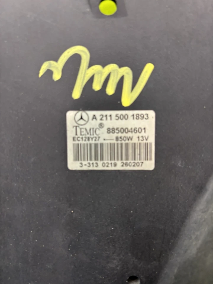 05-14 Mercedes W221 S550 CL63 AMG Motor Radiador Ventilador Conjunto Motor OEM Foto 2 de 4