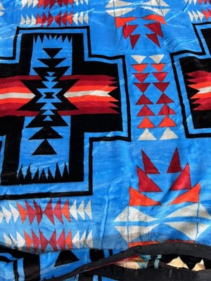 Native American Blanket Style 2 Ply Plush Reversible Size King Blue 102 x86  Wow