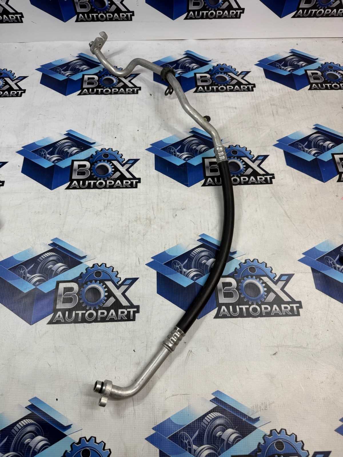 A/C Refrigerant Suction Hose for Mazda 3 2014-2018 6 Compressor to Evaporator