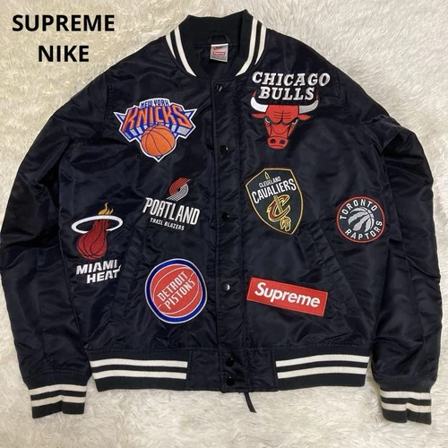 Veste de stade noire Supreme Nba