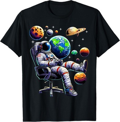 Astronaut Gamer T-Shirt   Space Gaming System Tee with Planets for Sci-Fi Fans
