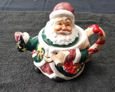 Vintage Santa Claus Tea Pot Christmas Decoration INV M-620