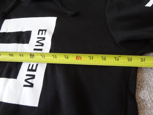 EMINEM RECOVERY SWEATSHIRT HOODIE LARGE SLIM SHADY NO LOVE CONCERT TOUR SOUVENIR