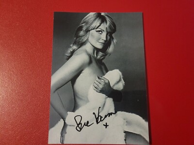 Sue Vanner - original sig Foto handsigned   Bond 007 Motiv 2