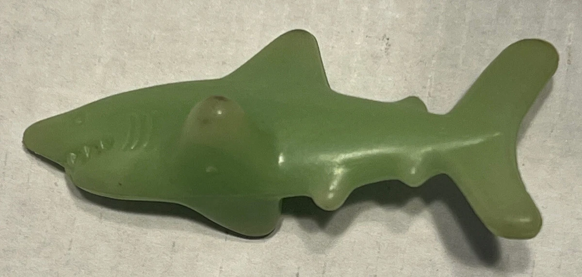 Shark Bites Fruit Snacks