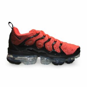 nike vapormax black crimson