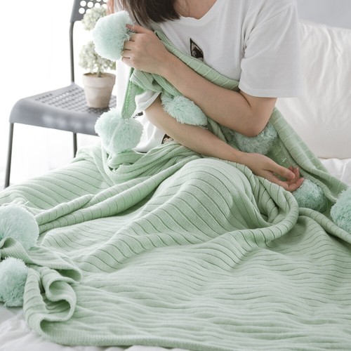 Blanket Knitted Pom Pom Nap Blankets Bedspread Home Office Rest Blankets Decor - Picture 8 of 33