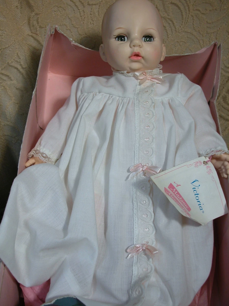 Madame Alexander Victoria Baby Doll Vintage Dolls (1960-1972) for
