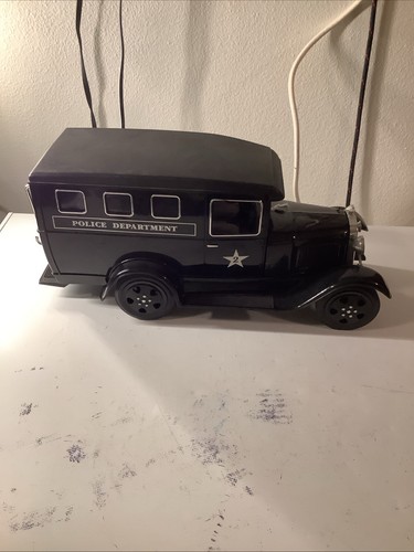 Vintage Jim Beam 1920’s Style Police Department Paddy Wagon Bottle - Picture 5 of 24