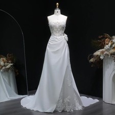 Elegant Strapless Peral Beading Wedding Dress with 3D Flower Romantic Bride Gown