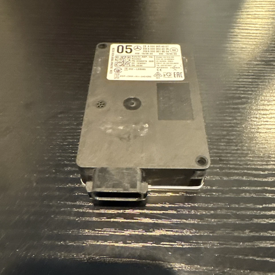 Módulo sensor punto ciego trasero Mercedes-Benz GLC300 2017-2024 OEM #11 Foto 2 de 4