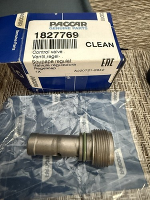 #ad PACCAR 1827769 Genuine Paccar® Pressure Control Valve amp; Gasket $280.00