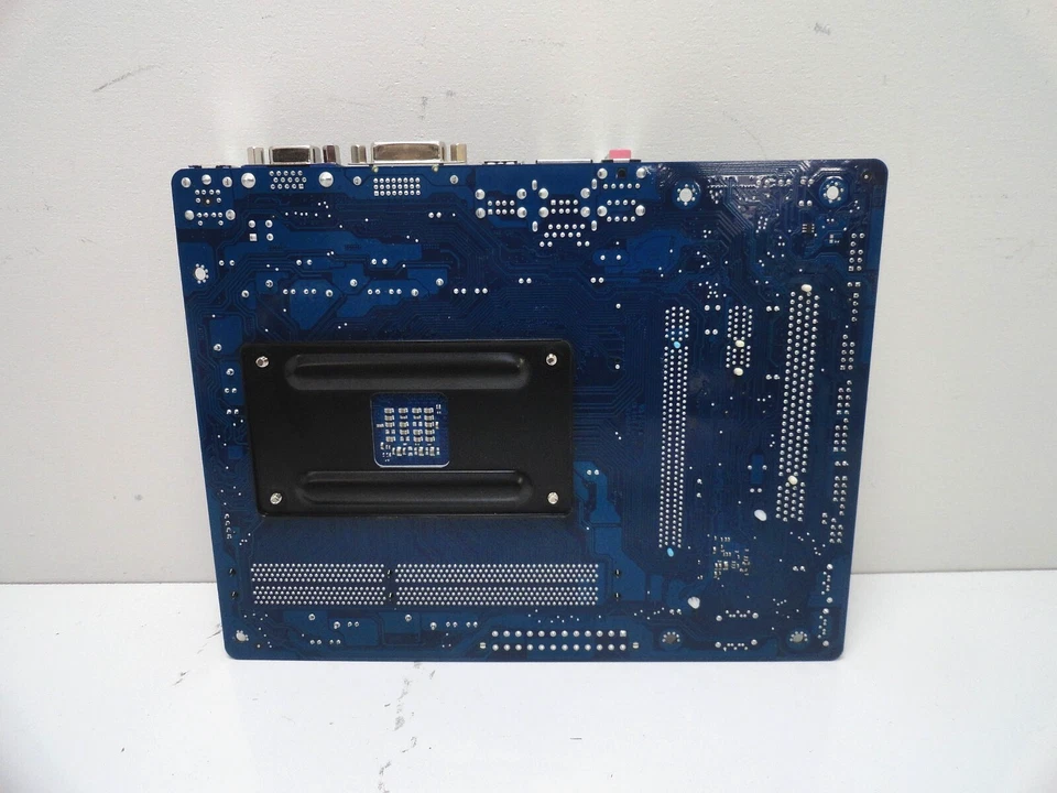 Gigabyte Ultra Durable Classic 4 Motherboard + CPU AMD A8-3870 + 8GB RAM - Image 2 of 4