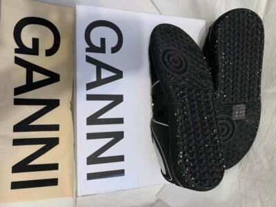 【関税込み】GANNI ブラック Sporty スニーカー Ganni(ガニー) スニーカー(レディース) - 海外通販のBUYMA