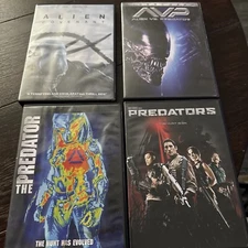 Alien + Predator: 4 DVDS