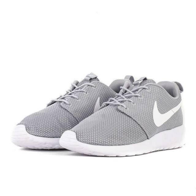 NIKE ROSHE ONE MENS 511881-023 WOLF GREY WHITE RETRO NEW AIR MAX 90 95 HUARACHE NIKE ROSHE ONE MENS 511881-023 WOLF GREY WHITE RETRO NEW AIR MAX 90 95 HUARACHE