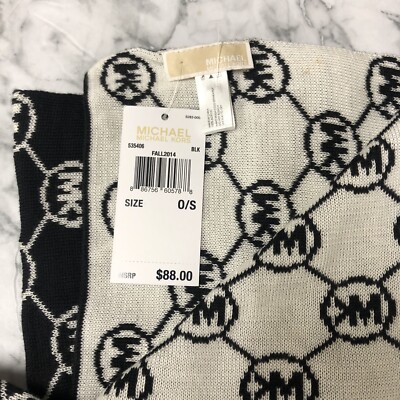 Michael Michael Kors Knit Hat Scarf Set Black With White  display picture 3