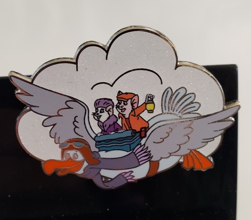 DISNEY THE RESCUERS LEGACY SKETCHBOOK 45TH ANNIVERSARY PIN-FREE SHIPPING! - Picture 3 of 8