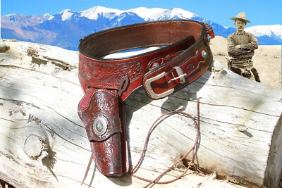   leather holster  quick -draw fully tooled
