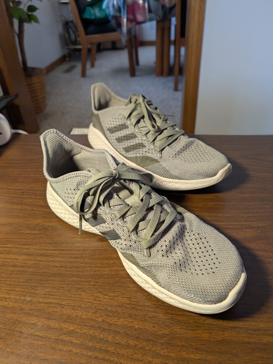 SAOLA Adidas Fluidflow 2.0 Uomo Taglia 12 Scarpe da Corsa Sportive Verde Marrone HP6747