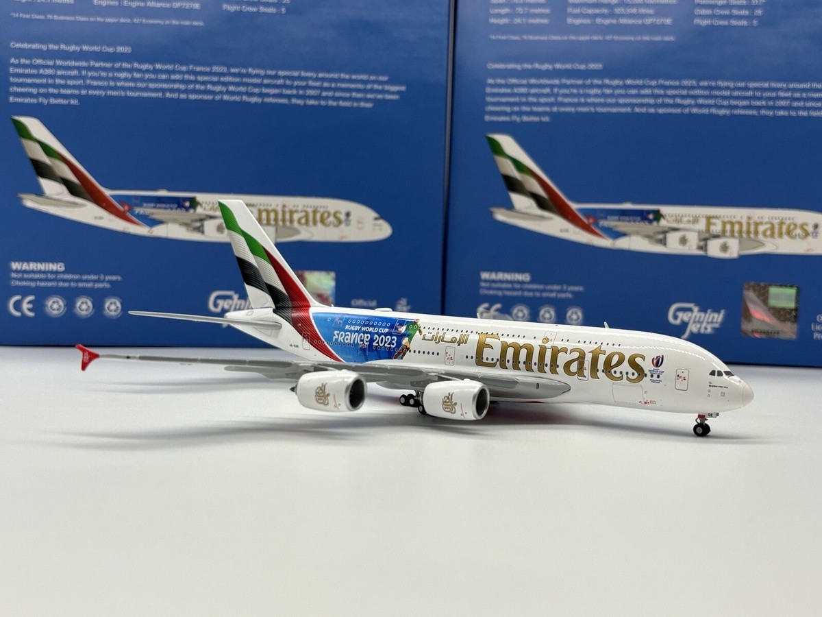 EMIRATES A380-800 