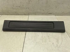 2013 2019 FORD TAURUS POLICE PACKAGE FRONT LEFT DRIVER SIDE DOOR STEP TRIM OEM+