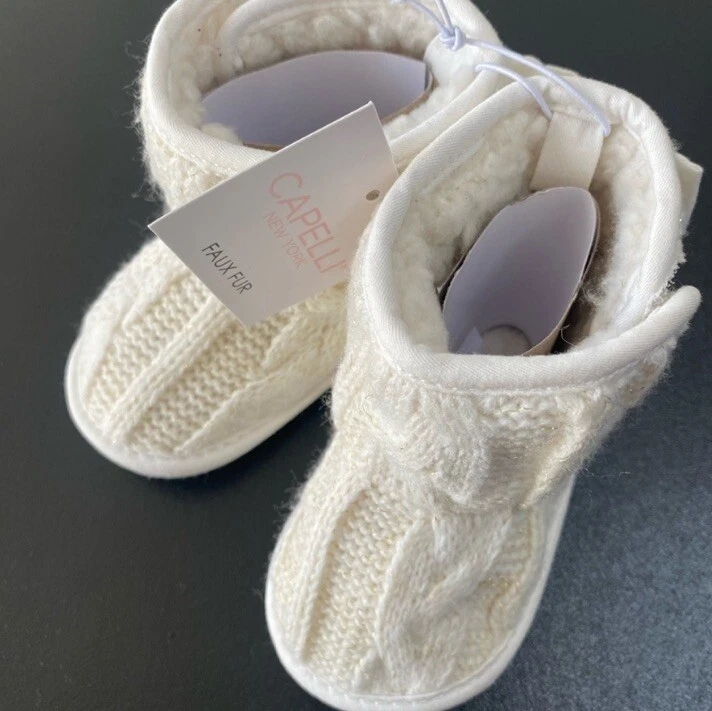 *NUEVO CON ETIQUETAS* Botas de bebé Capelli de punto de piel sintética marfil talla 1 (0-6 meses) tejido con cable Foto 4 de 4
