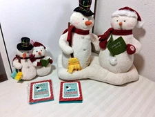 HALLMARK JINGLE PALS CAROLING SNOWMEN PLUSH SOUND MOTION + ORNAMENT
