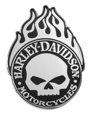 Harley-Davidson 1.5 in. Willie G Skull Flames Metal Pin, Silver & Black Finishes