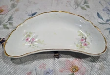 Antique Victorian Gold Trimmed French Bone Dish set of 8