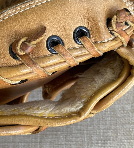VTG Wilson Catchers Mitt A2516 Carlton Fisk RH Throw ProToe Snap Action Air Lite - Picture 14 of 17