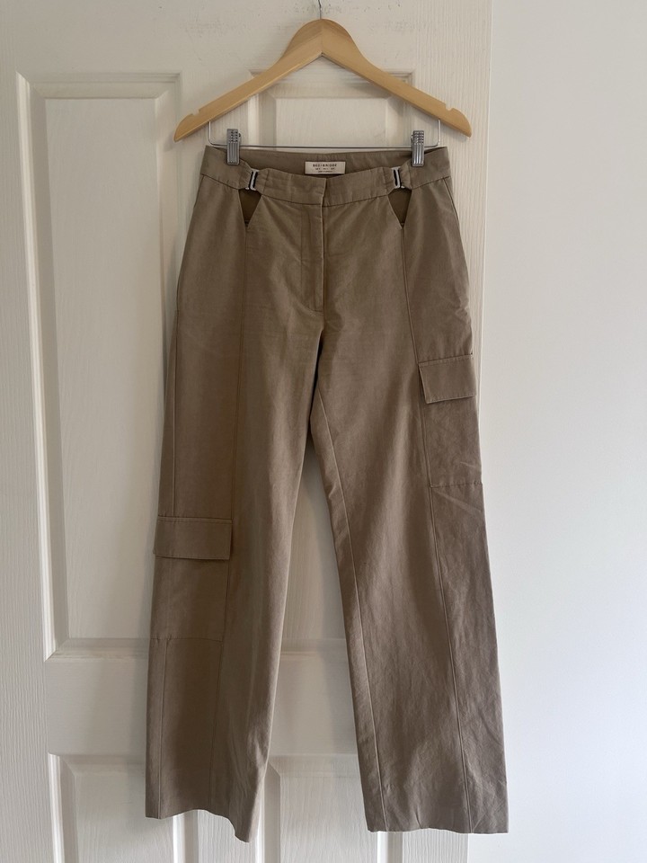 Bec + Bridge Au Size 8 Khaki Cargo Pants With Unique Cut Out Feature At Waist
