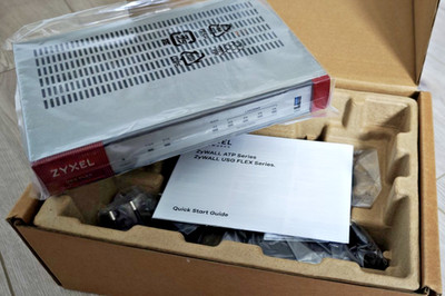 Zyxel Firewall USG FLEX 100 BUNDLE (Inkl. 1 Jahr UTM Lizenz )