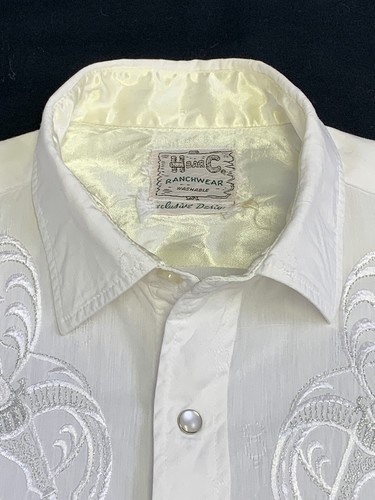 Vintage 50s 60s H Bar C Western Pearl Snap Shirt Embroidered Revolvers Mens S/M - Picture 3 of 15