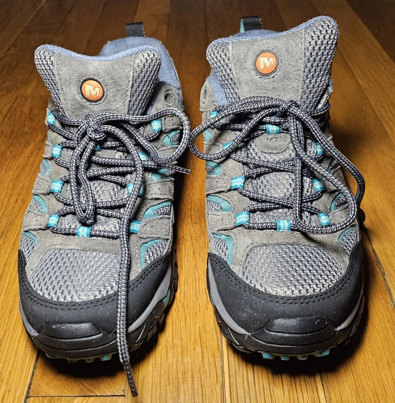 merrell moab 2 hiking vibram shoes