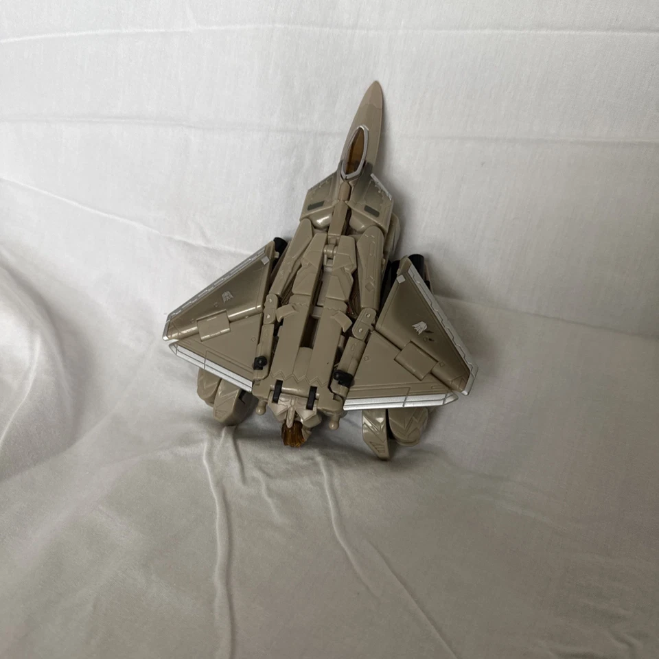 Transformers Movie Voyager Class Deep Space Starscream 2008 Action Figure - Image 4 of 4