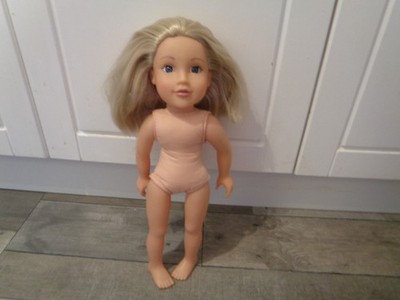 design a friend Puppe - kurze blonde Haare - blaue Augen zum Anziehen